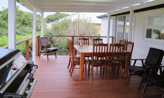 Nambucca Heads House | Welcome to Fish Plate on Mann: Your Coastal Haven in Nambucca Heads