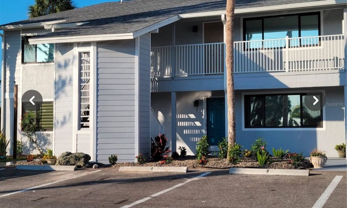 Rotonda West House | Welcome to Haze Haven, your tranquil retreat located in Cape Haze, Florida