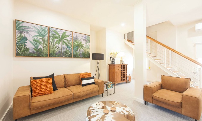 Echuca Apartment | Welcome to Il Cortile - two storey apartment in central Echuca