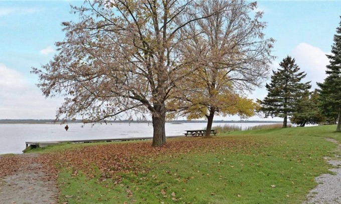 Lindsay House | Welcome to Kawartha Lakes at The Monira Manor