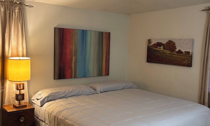 Lincoln House | Welcome to Lincoln 3912