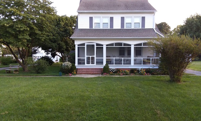 Salisbury House | Welcome to Mabel Rose - Delightful 3 bedroom home on the Eastern Shore