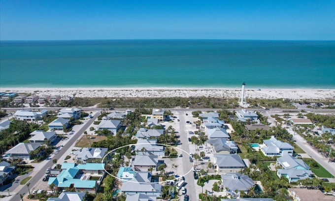 Golden Beach House | Welcome to Onshore Breeze! This 4 bedroom 2 bathroom home sits in the perfect location!