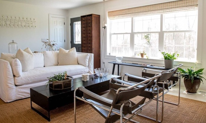 Hudson House | Welcome to our charming home on Fitting Road in Hudson, NY