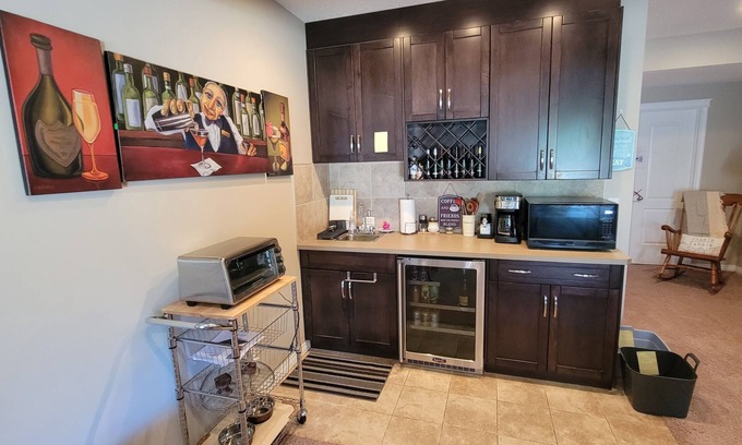Cochrane Bed & Breakfast | Welcome to our pet friendly suite close to the mountains and nature