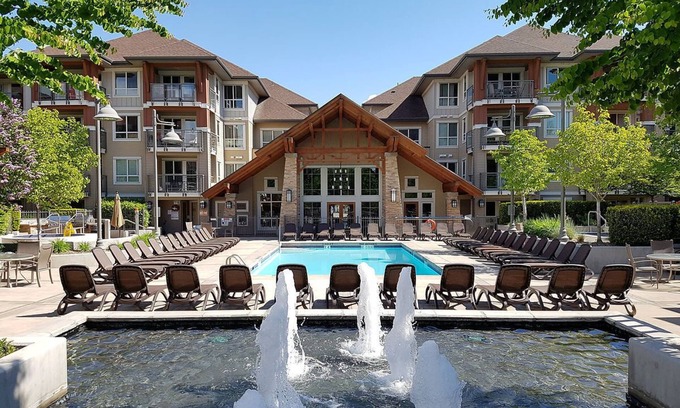 Cultural District Condo | Welcome to Paradise - 5 mins from the beach