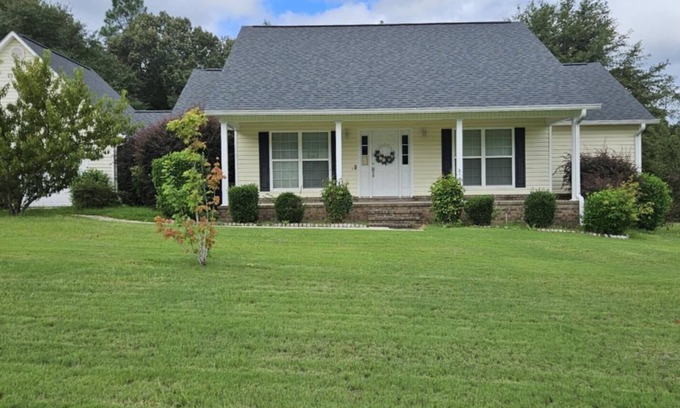 Hephzibah House | Welcome to Sunny Hephzibah! The CSRA's best-kept secret!