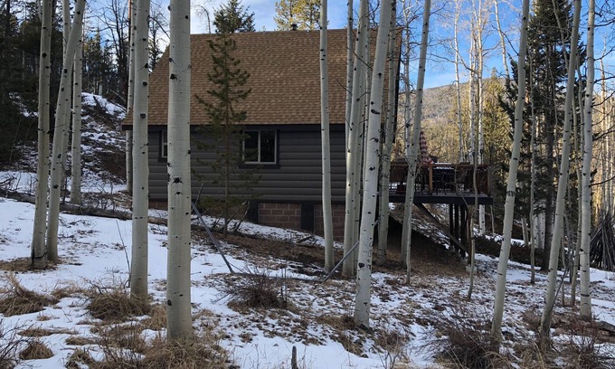 Crystal Lake Cabin | Welcome to the Lazy Moose Cabin