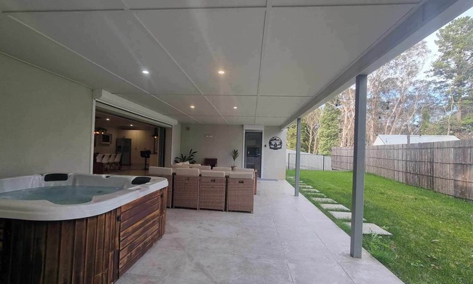 Leura Apartment | Welcome to the Blue Mountains, Leura's Very own Sweet Retreat