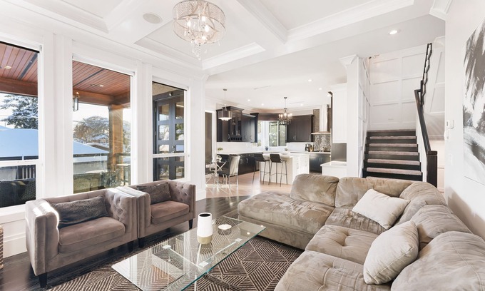Burnaby House | Welcome to the Bold and Modern!