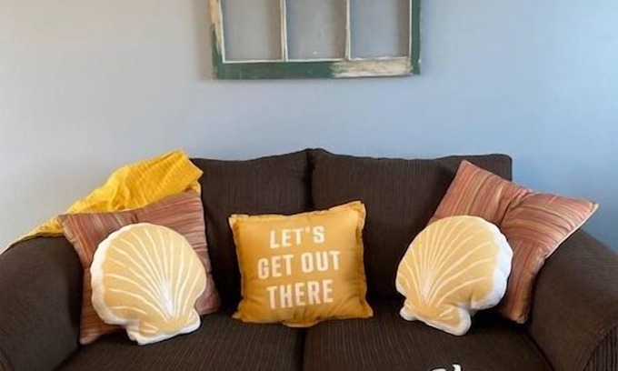 Port Austin House | Welcome to The Huron Host in Port Austin!