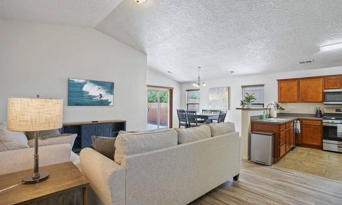 Rio Rancho House | Welcome to The Reynosa Retreat in picturesque Rio Rancho