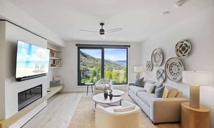 Snowmass Village Condo | Welcome to the newest building of Snowmass Village: ELECTRIC PASS LODGE.