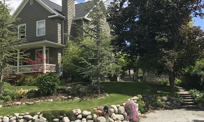 Salt Lake City House | WELCOME TO YOUR HOME AWAY FROM HOME!
