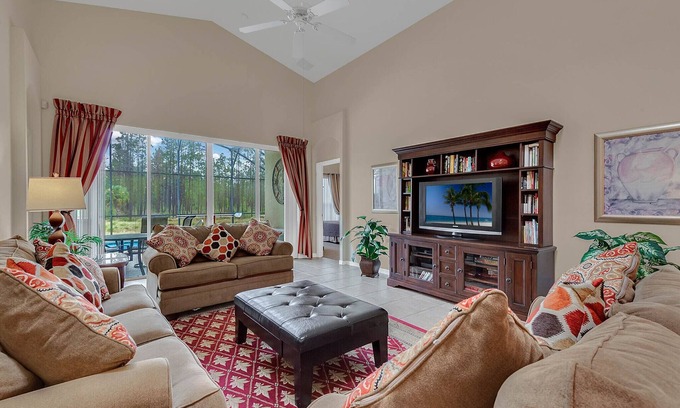 Tuscan Hills House | Welcome to your "Home away from Home" at Villa Bermudiana, minutes from Disney!