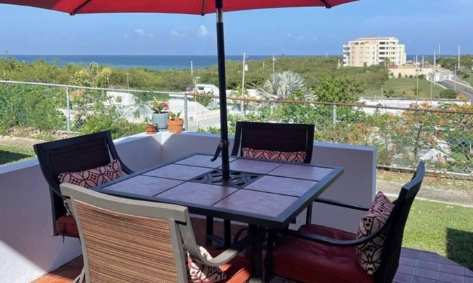 El Combate House | Welcome to Your Tropical Paradise with a Stunning Sea View.