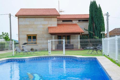 Cerponzons Villa | Welcome Villa O Sidrón