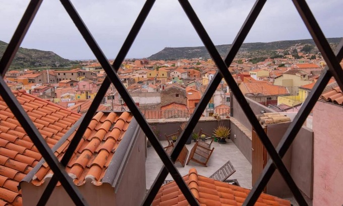 Bosa Historic Centre Apartment | Welcomely - Casa Portella