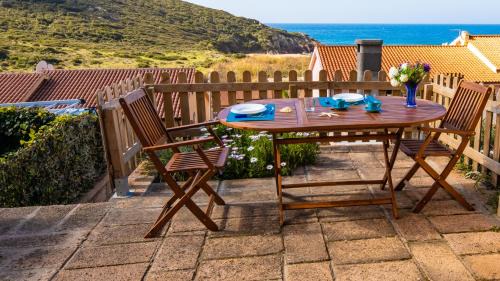 Tresnuraghes Apartment | Welcomely - La Nassa - dimora vista mare