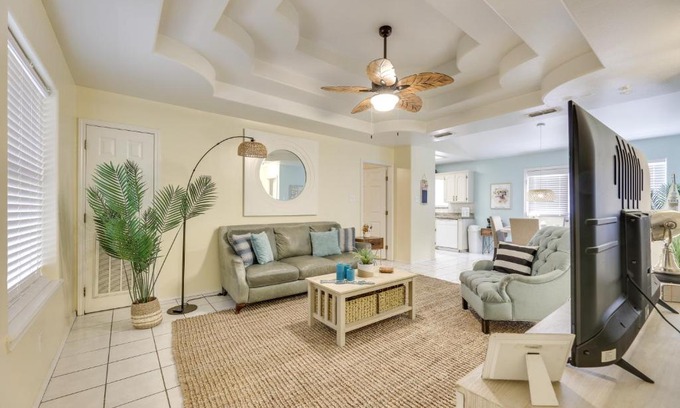 Edinburg Apartment | Welcoming Edinburg Apartment - Pet Friendly!