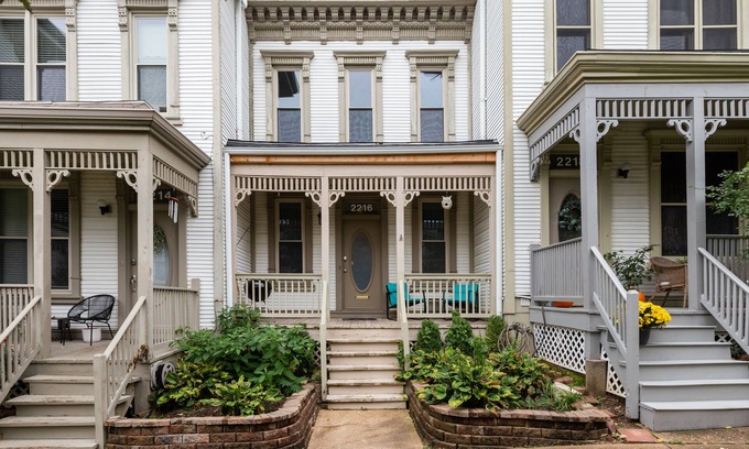 Lafayette Square House | Welcoming Lafayette Square Home - JZ Vacation Rentals