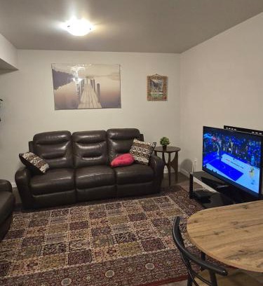 Fort Gary House | Welcoming, Restful Home!