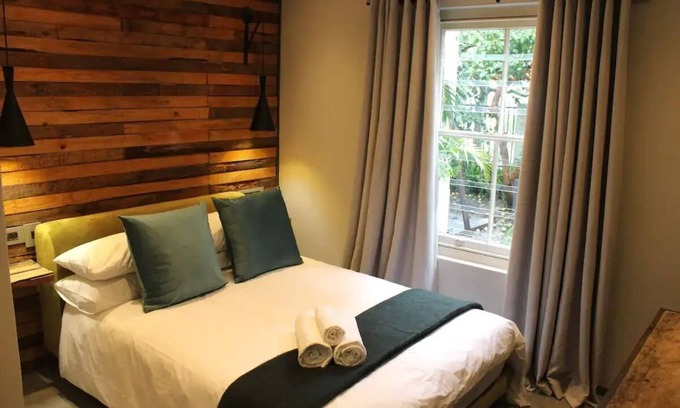 Stellenbosch Central Apartment | Well Appointed Apartment