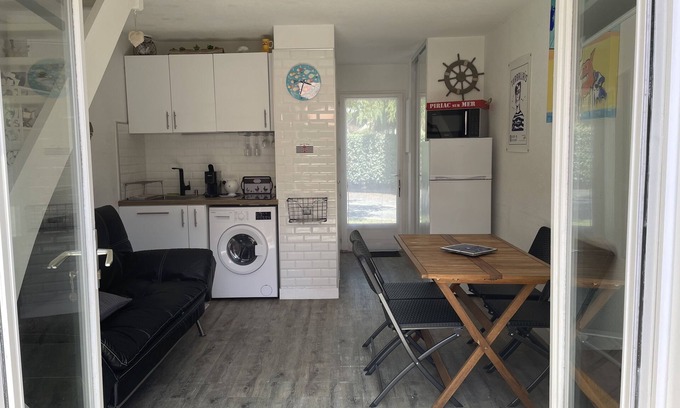 Piriac-sur-Mer Condo | Well-kept house, walking distance to the beach