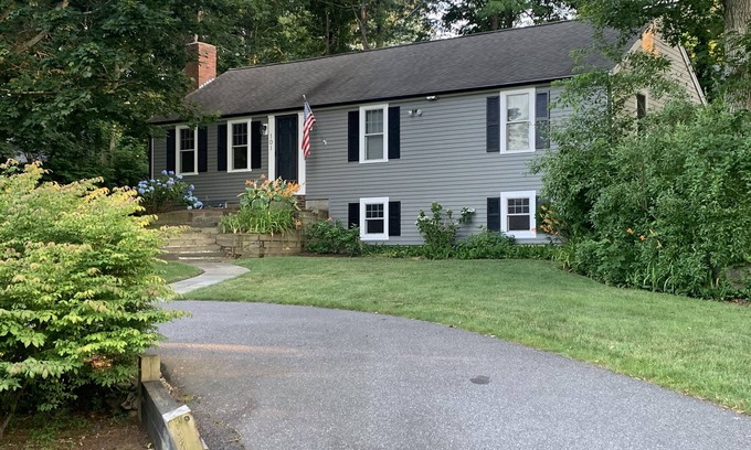 East Dennis House | Well Maintained, Renovated Cape Cod Rental