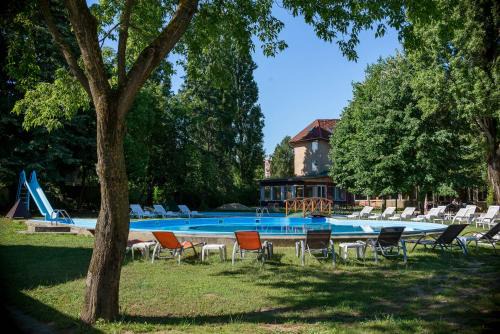 Balatonszemes Hotel | Wellness Hotel Szindbád
