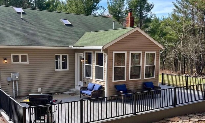 Mainesburg House | Wellsboro Woods Retreat - Near 2 State Parks