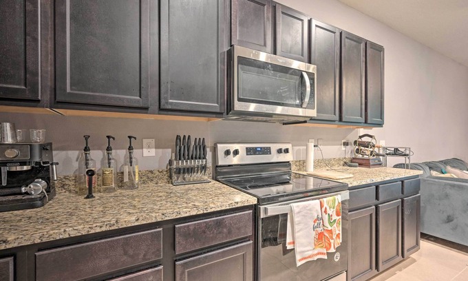 Wesley Chapel House | Wesley Chapel Townhome w/ Pool Access!