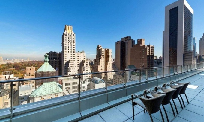 Central Park South Condo | West 57th Street, a Hilton Club - 1 Bedroom Plus