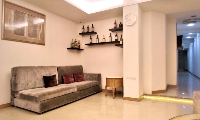 Shilin House | West 59 Inn
