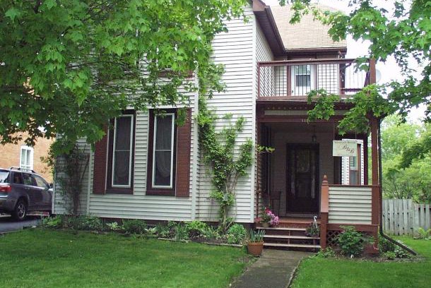 Gananoque Bed & Breakfast | West Gate Bed and Breakfast
