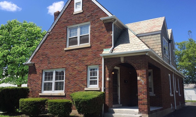 Niagara Falls Apartment | West Inn on Weston - Great for Families