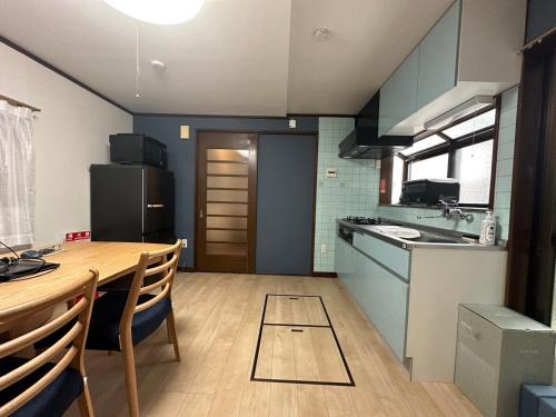 Kamata Apartment | West Kamata 5 西蒲本家