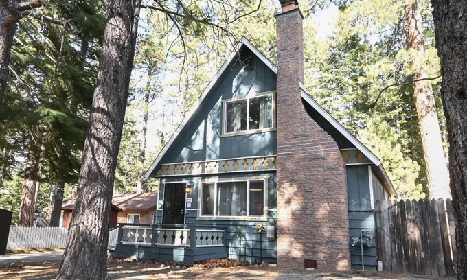 Tahoe Island House | West Manor
