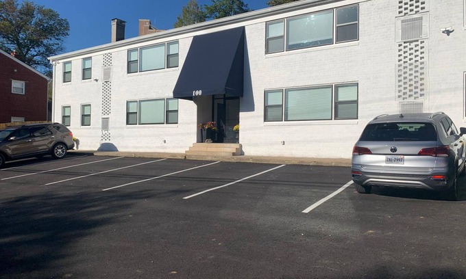 Taylor Run Condo | West Taylor Run Hotel