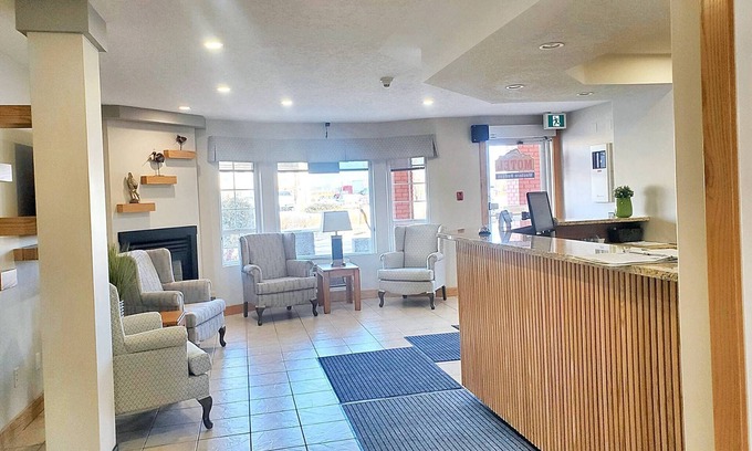 Leduc Hotel | Western Budget Motel 1