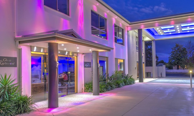 Miles Hotel | Western Downs Motor Inn
