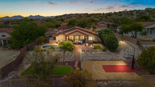 Tucson House | Western Ember Retreat