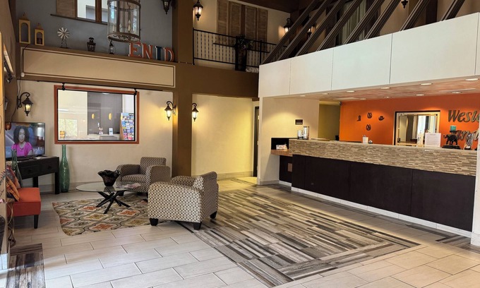 Enid Hotel | Western Inn and Suites