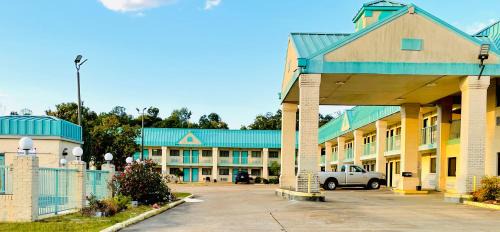 Hazlehurst Hotel | Western Inn Express