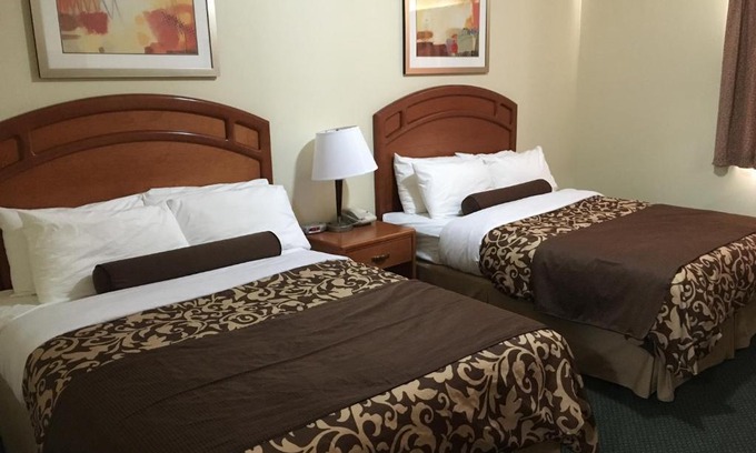 Valleyview Hotel | Western Valley Inn
