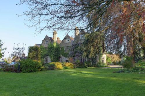 Bulkington Hotel | Weston Hall Hotel Sure Hotel Collection by Best Western