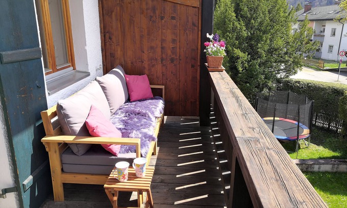 Garmisch-Partenkirchen Condo | Wetterstein - Comfortable apartment with 2 balconies and a wonderful mountain view