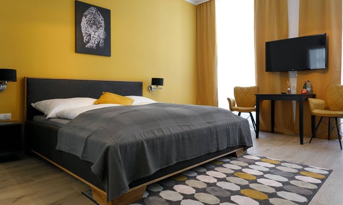 Funfhaus Apartment | WF-Apartment near Westbahnhof Top 6