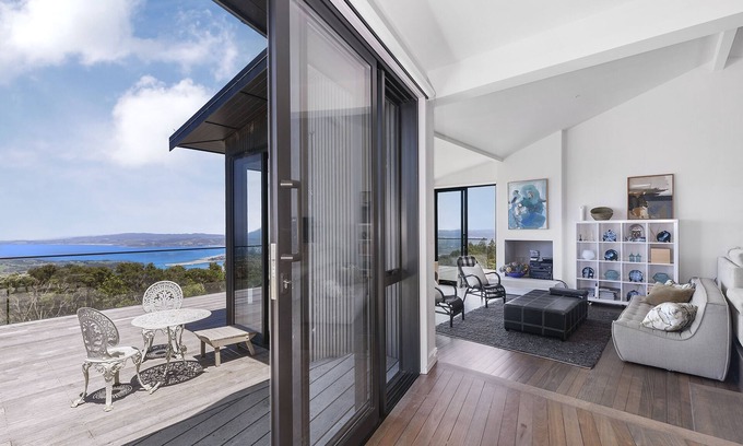 Whangateau House | Whakamaria - Leigh Holiday Home
