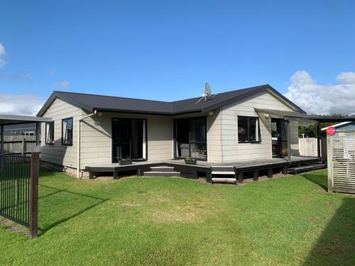 Whangamata House | Whangamata Beach Break - Whangamata Holiday Home
